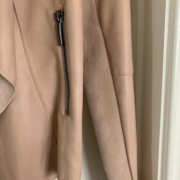 Like New Jacket - Picture 3 of 5